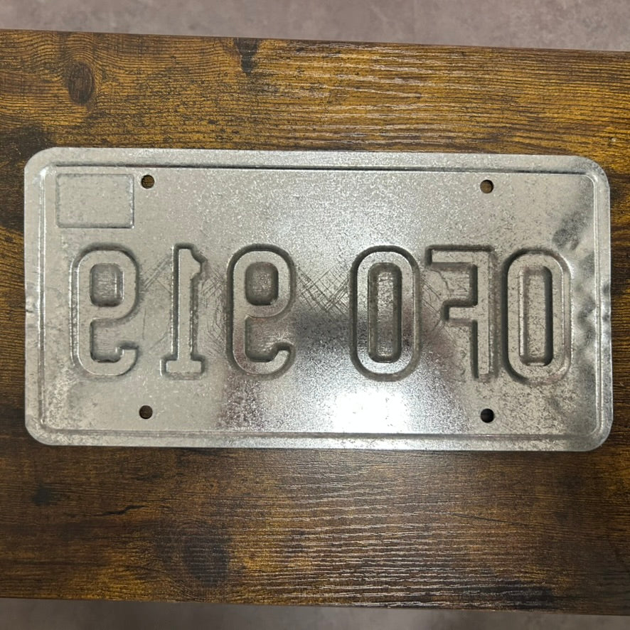 0F0 919