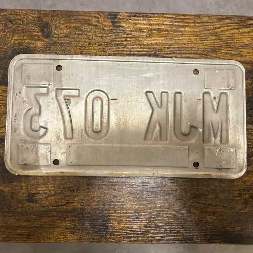 MJK 073