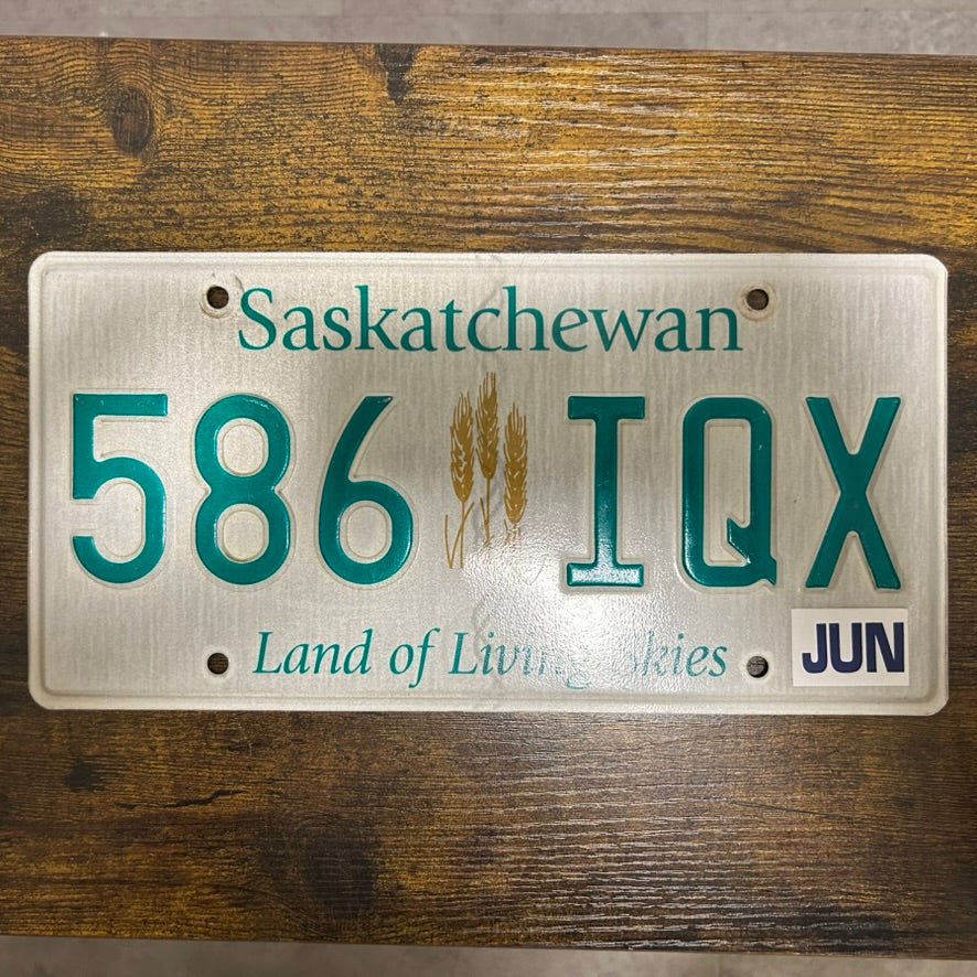 586 IQX