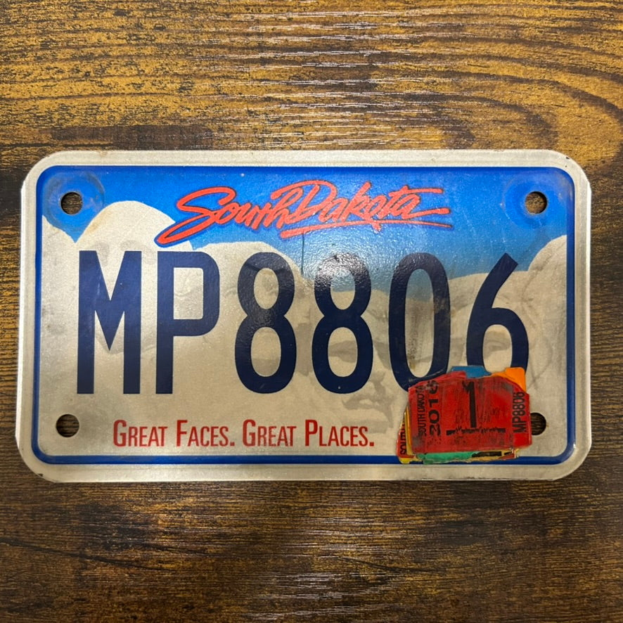 MP8806