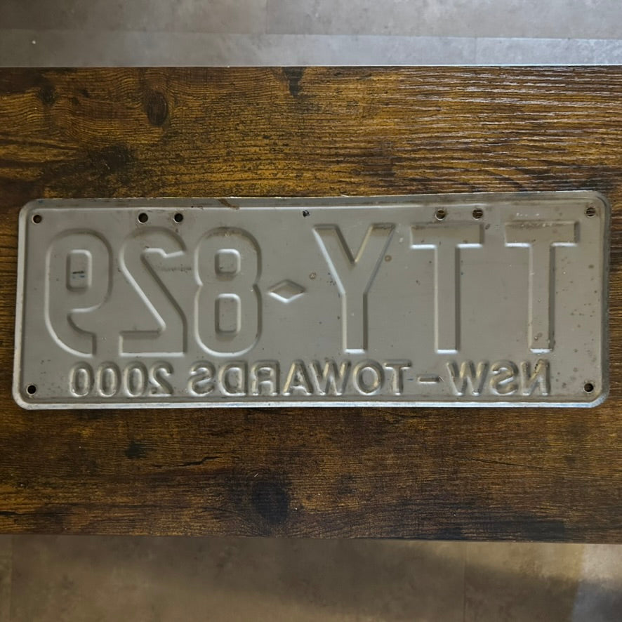 TTY-829