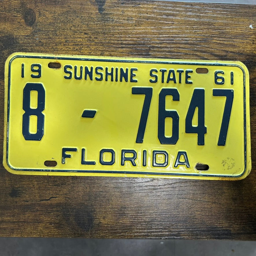 8-7647