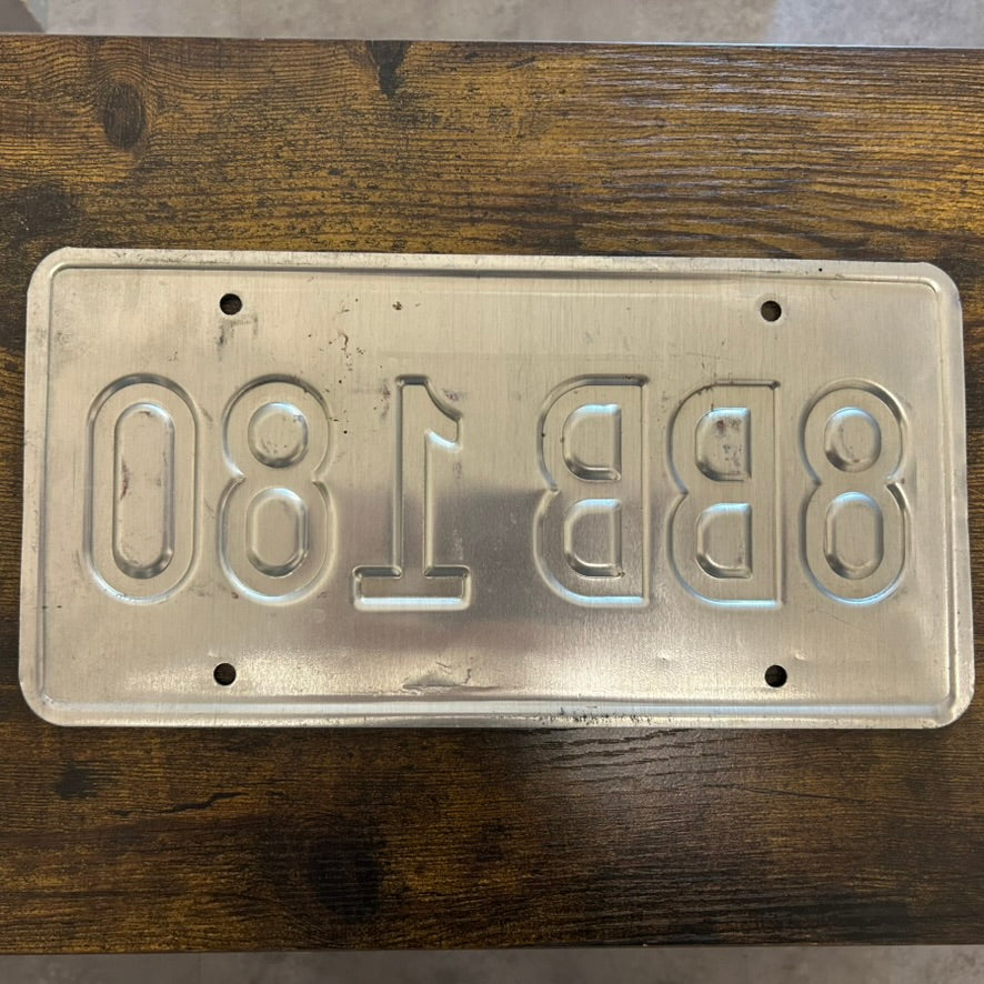8BB 180