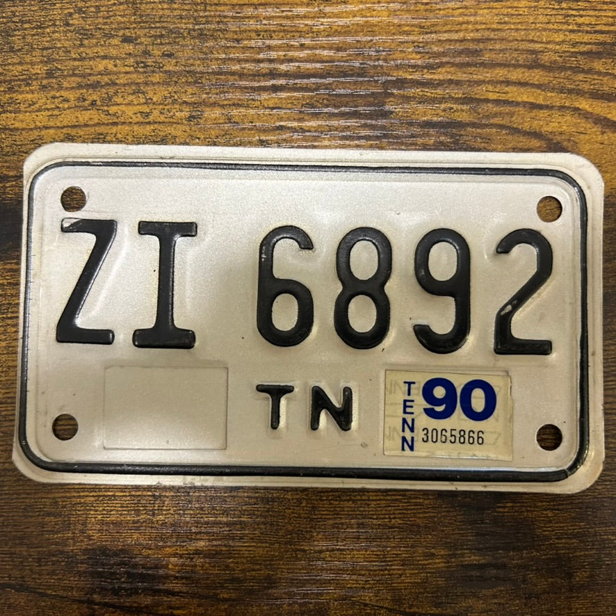 ZI 6892