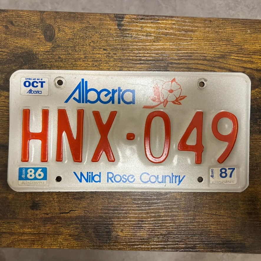 HNX-049