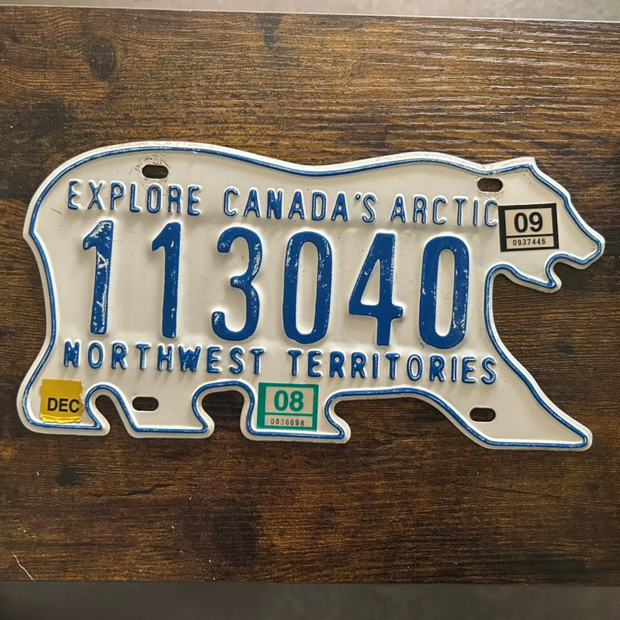 113040
