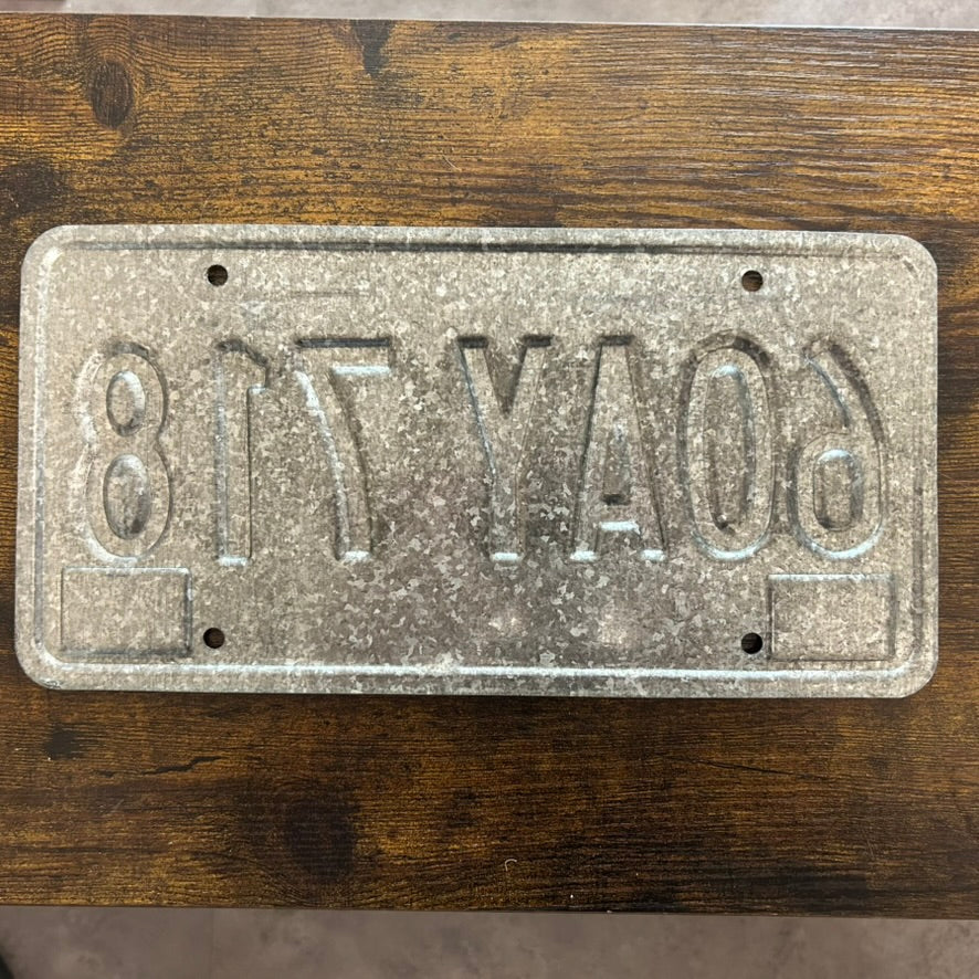 60AY 718