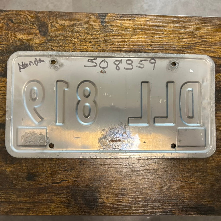 DLL 819