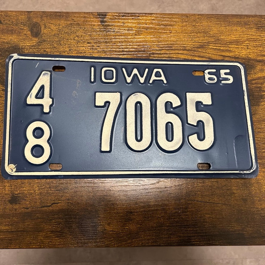 7065