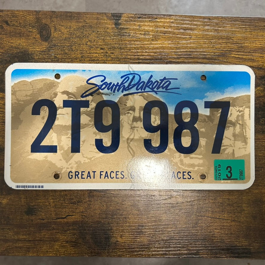 2T9 987