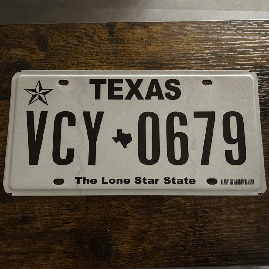 VCY-0679