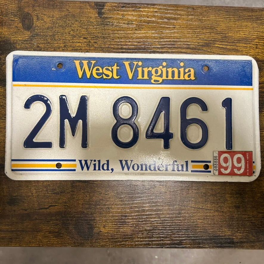 2M 8461
