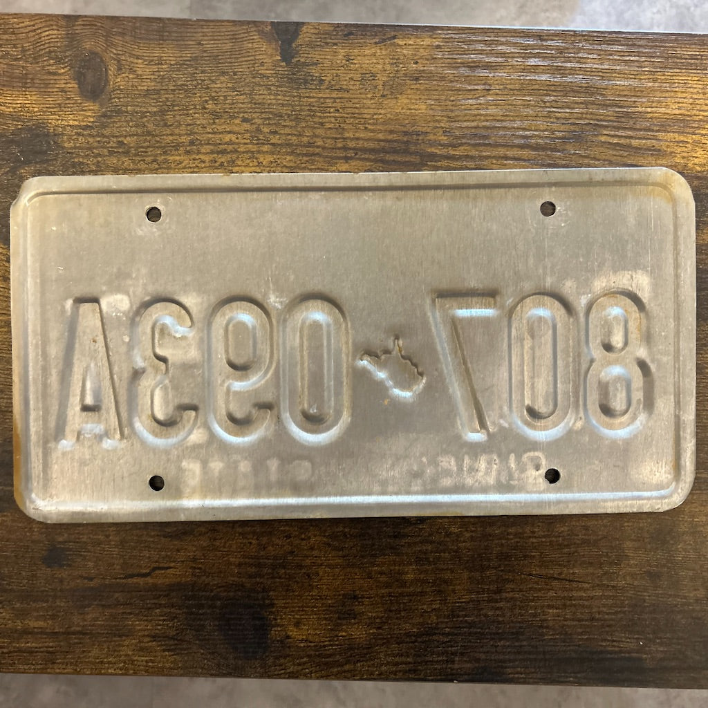 807-093A