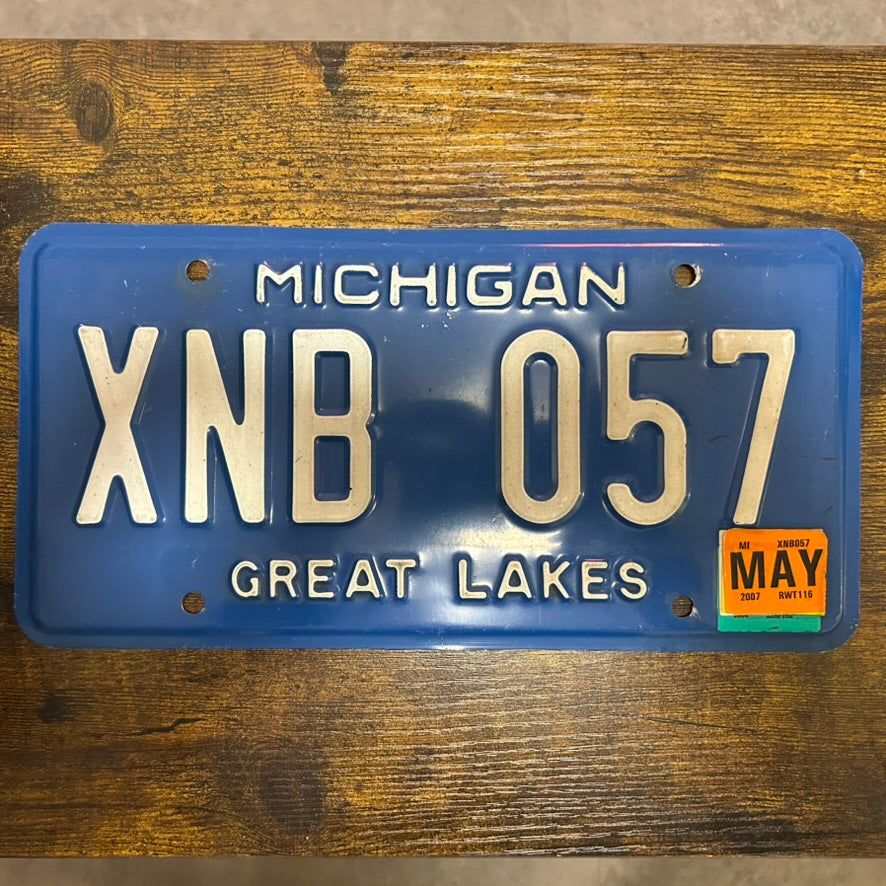 XNB 057