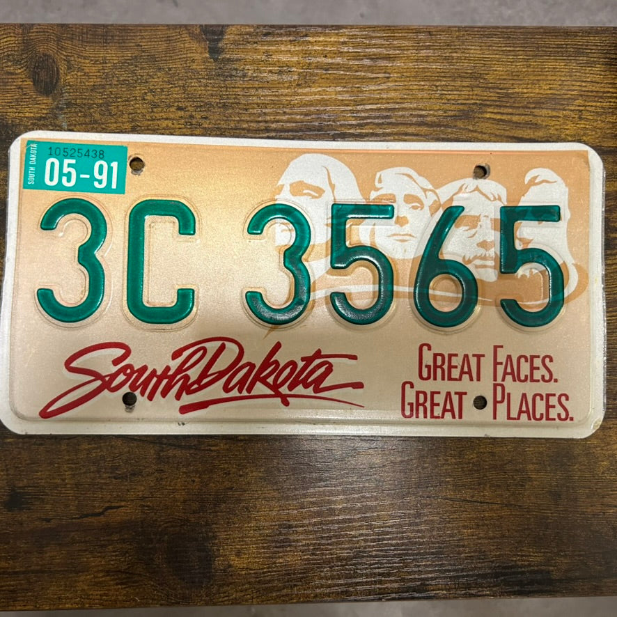 3C 3565