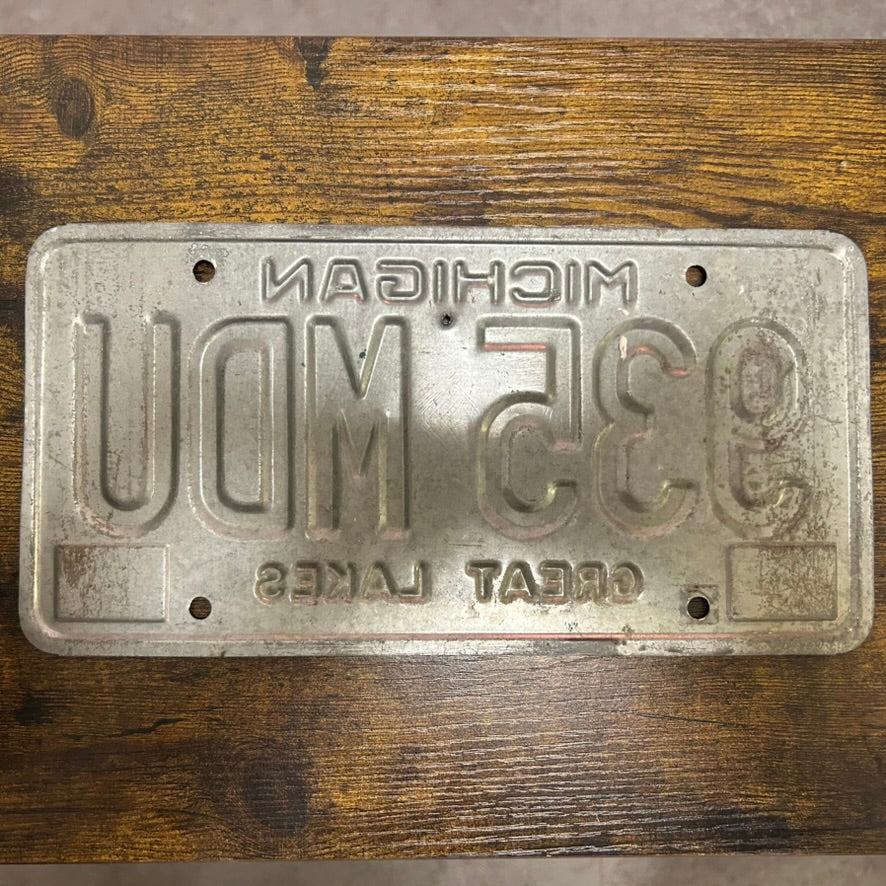 935 MDU