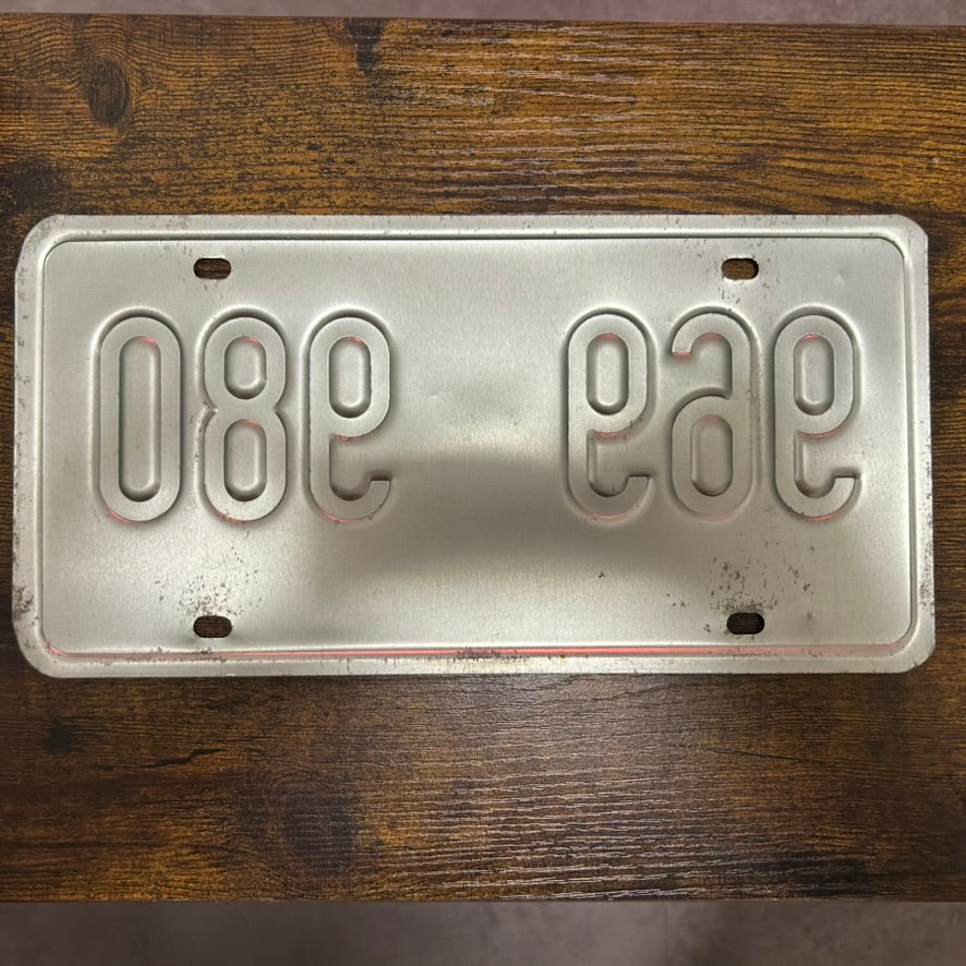 969 980
