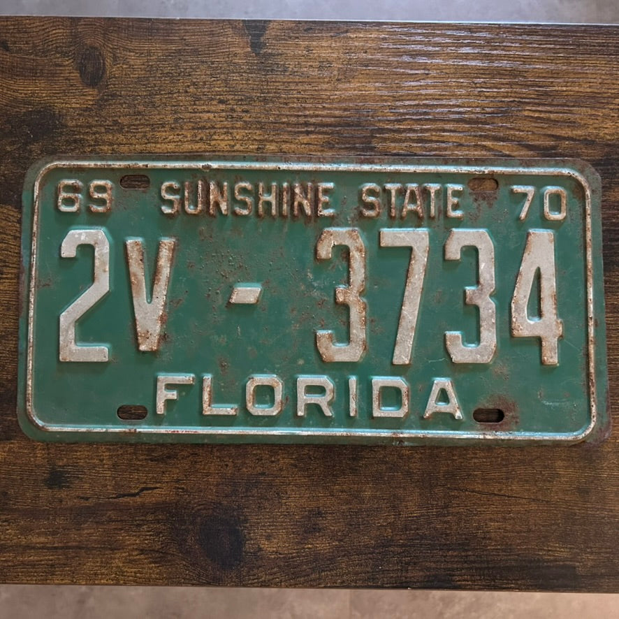 2V-3734