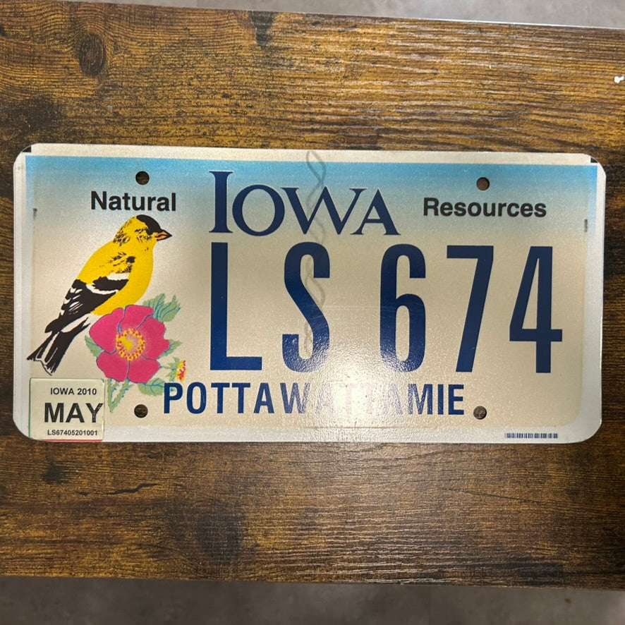 LS 674