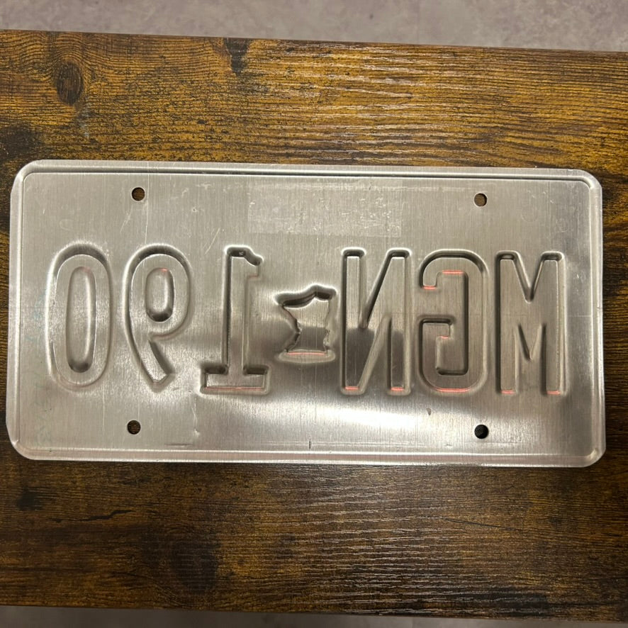 MGN 190