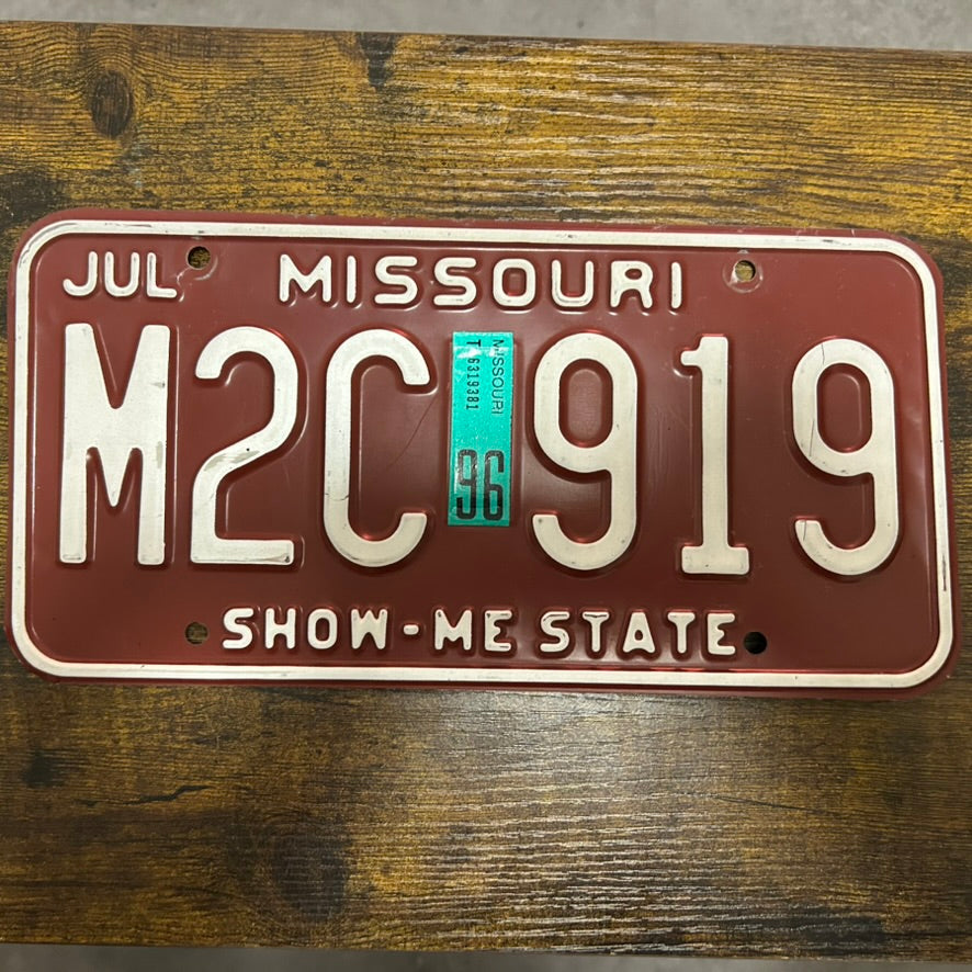 M2C 919