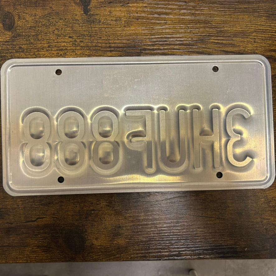 3HUF888