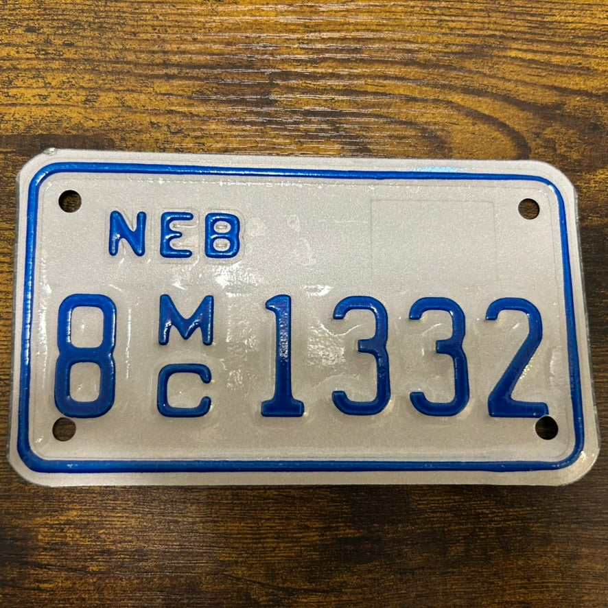 8-M 1332