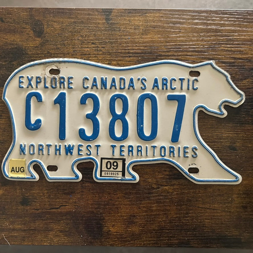 C13807