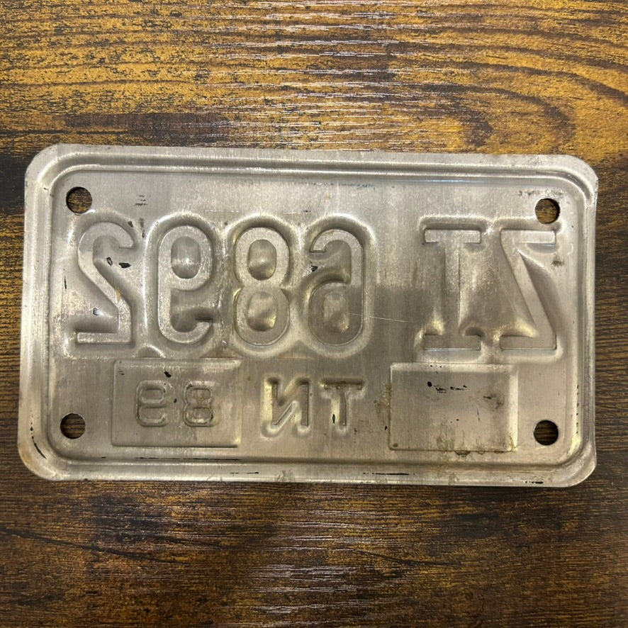ZI 6892