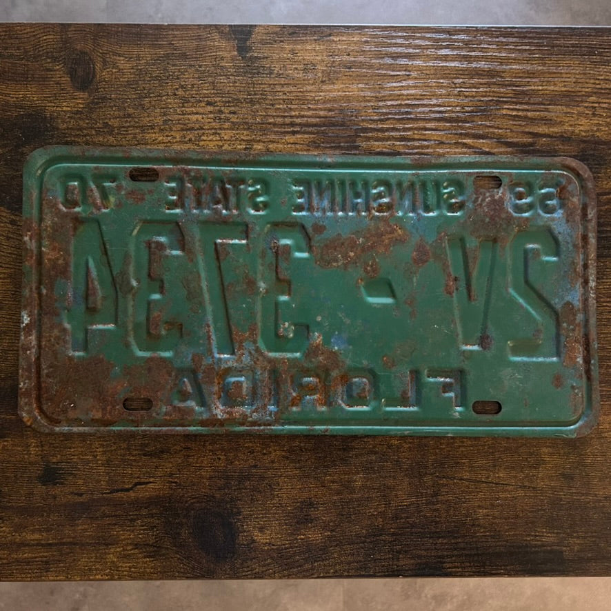 2V-3734