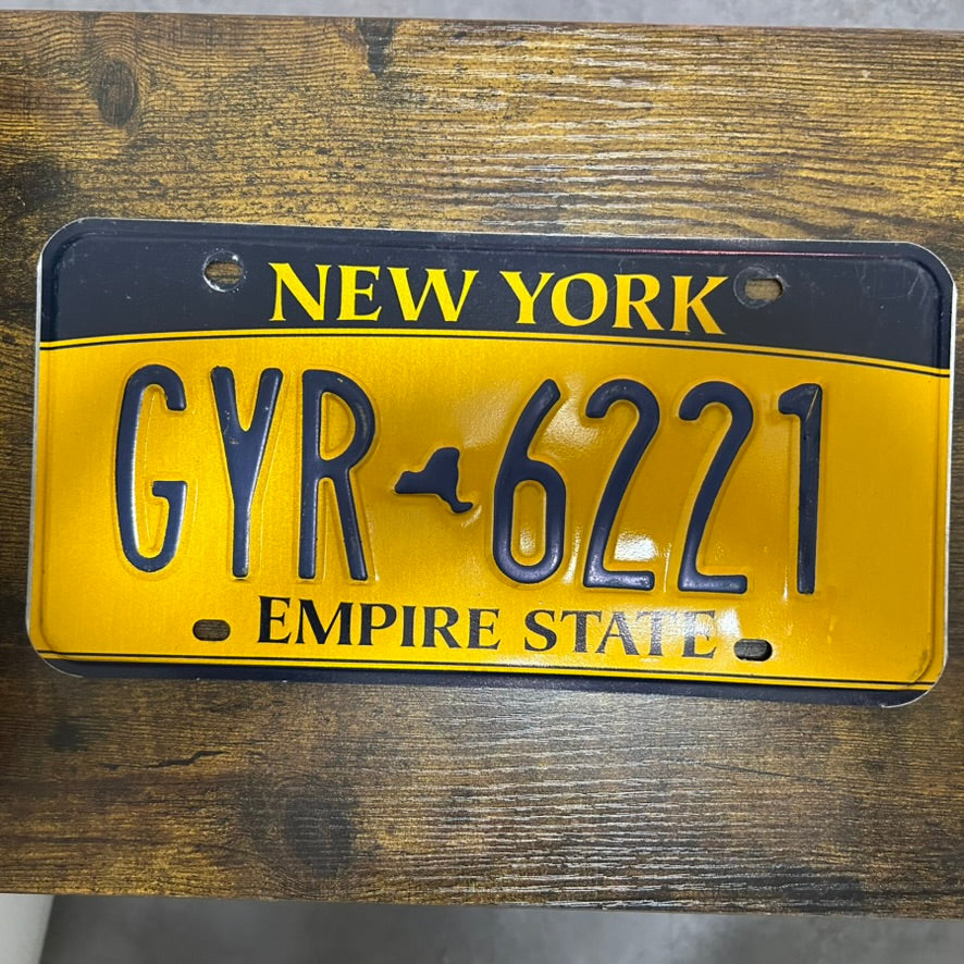 GYR-6221