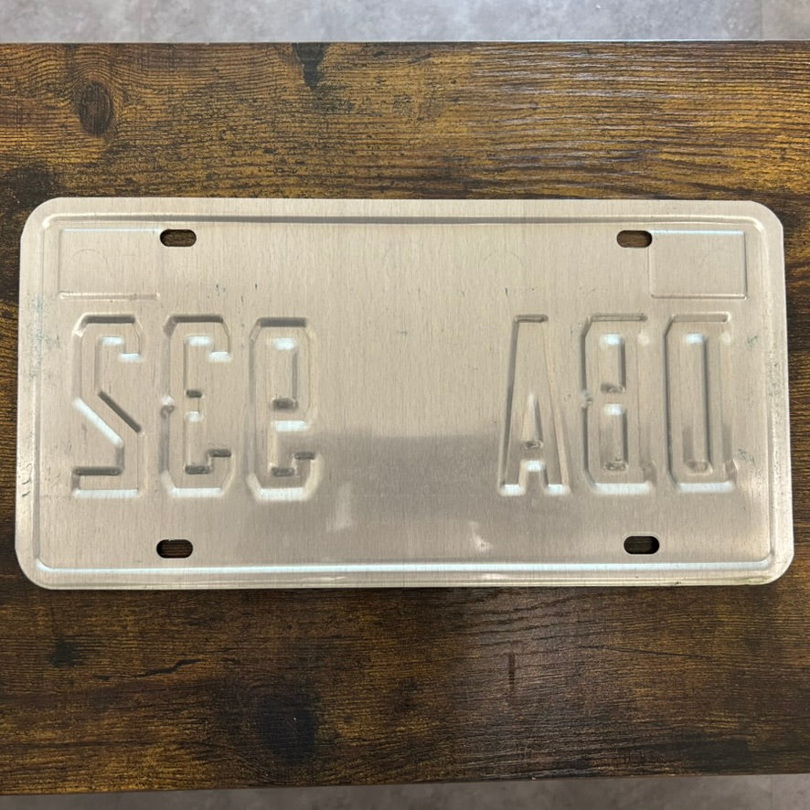 DBA 932