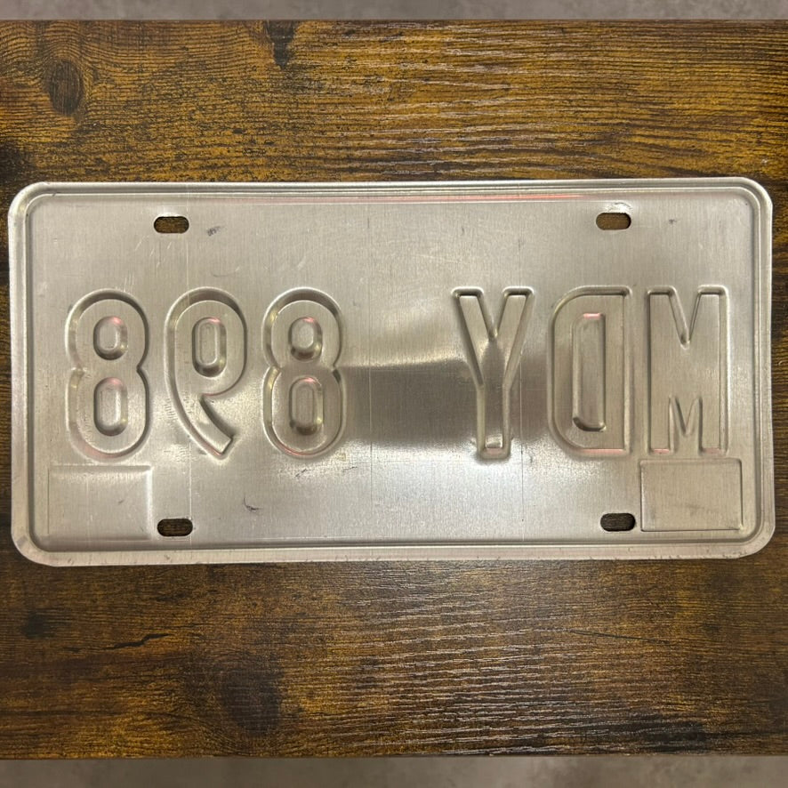MDY 898