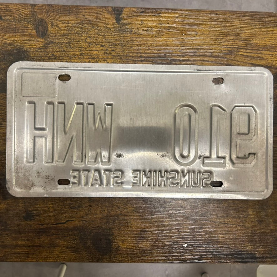 910 WNH