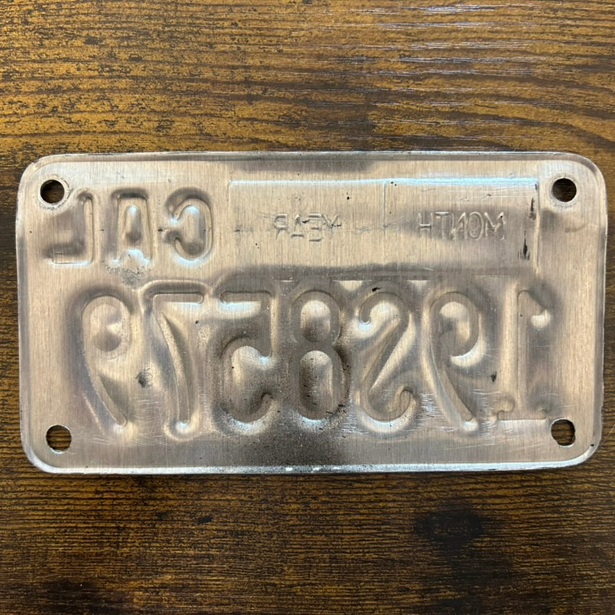 19S8579