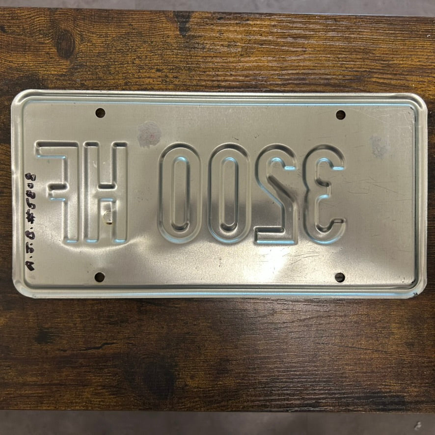 3200 HF