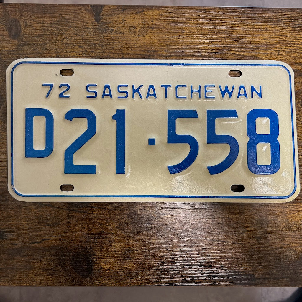 D21-558