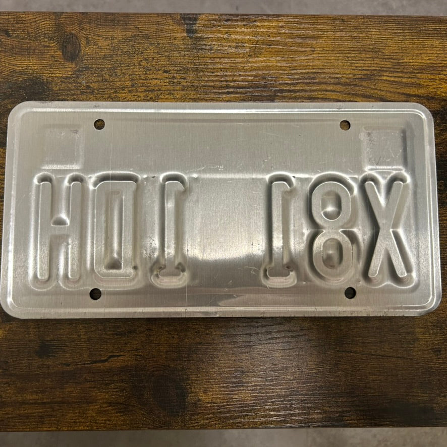 X81 1DH