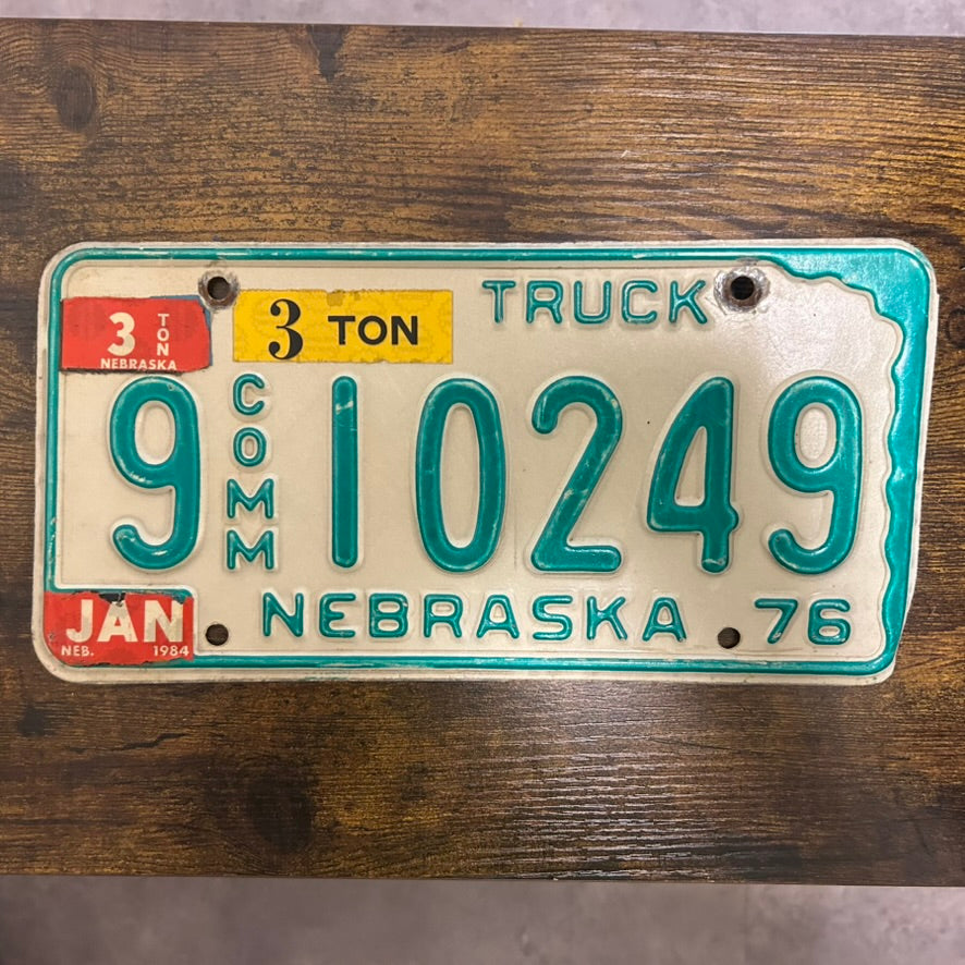 9 10249