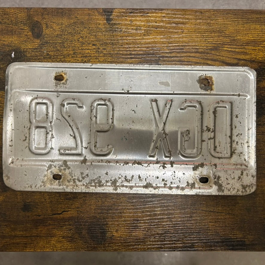 DGX 928