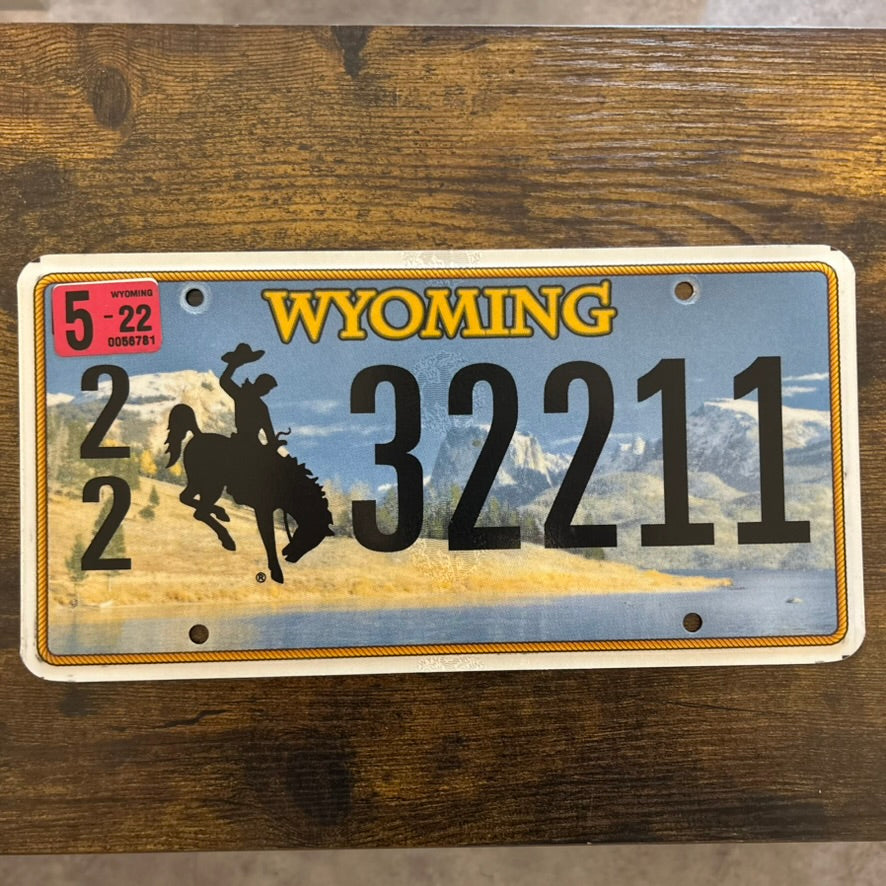 32211