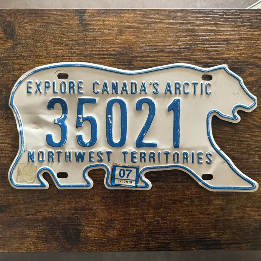 35021