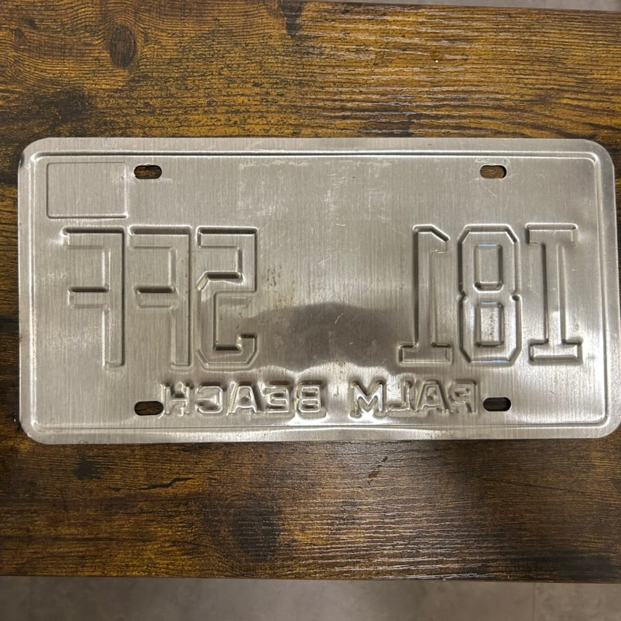 I81 5FF