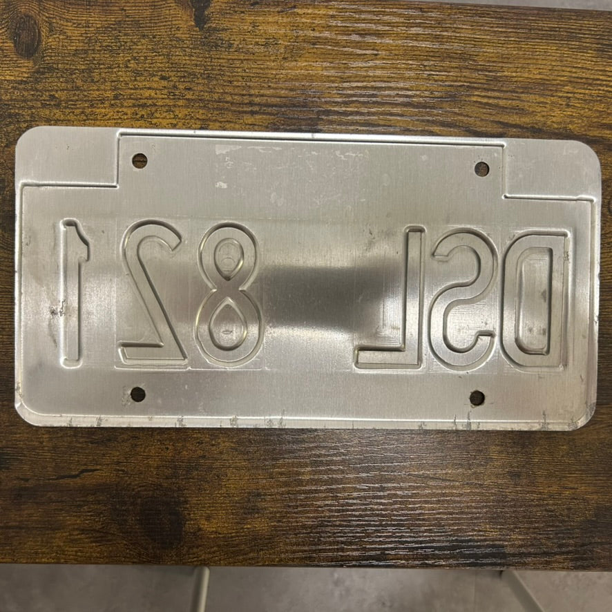 DSL 821