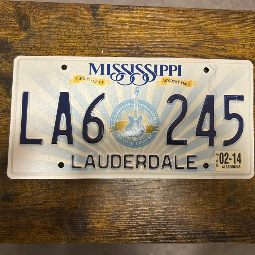 LA6 245
