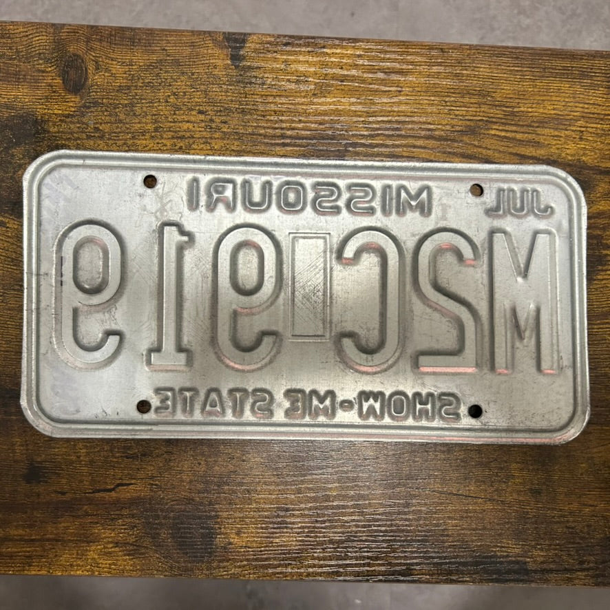 M2C 919