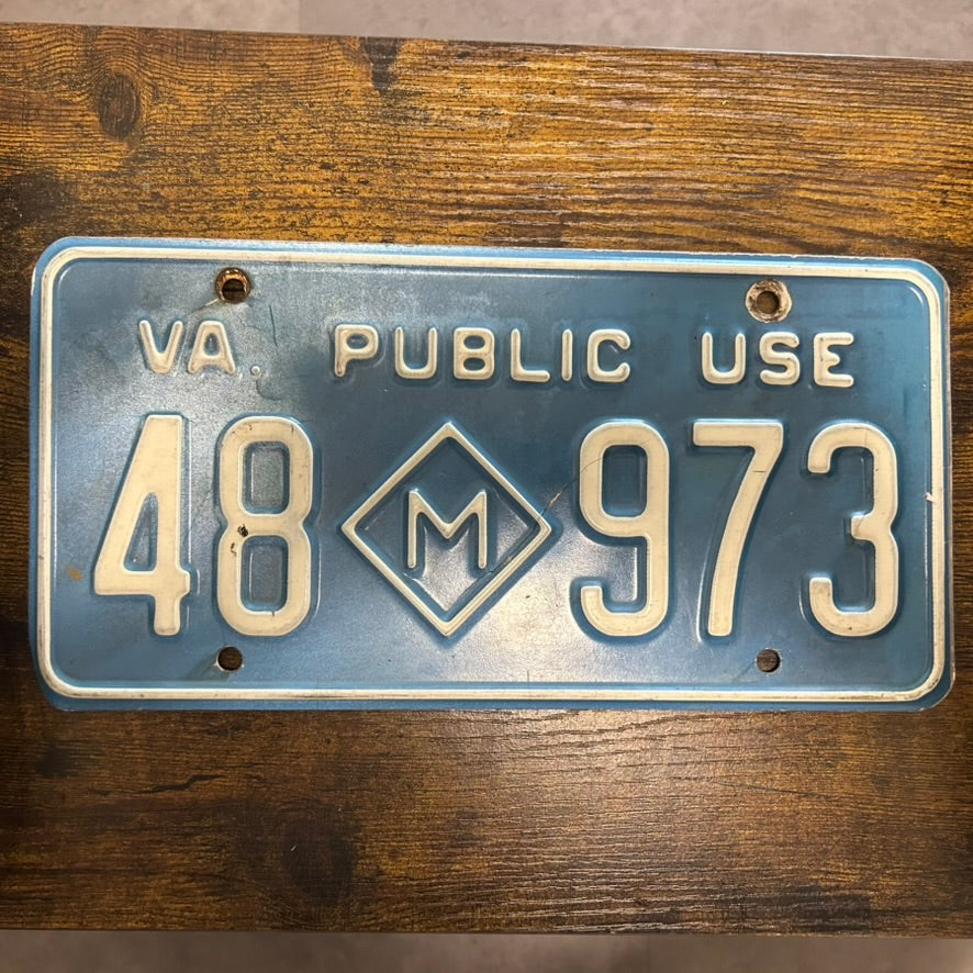 48 M 973