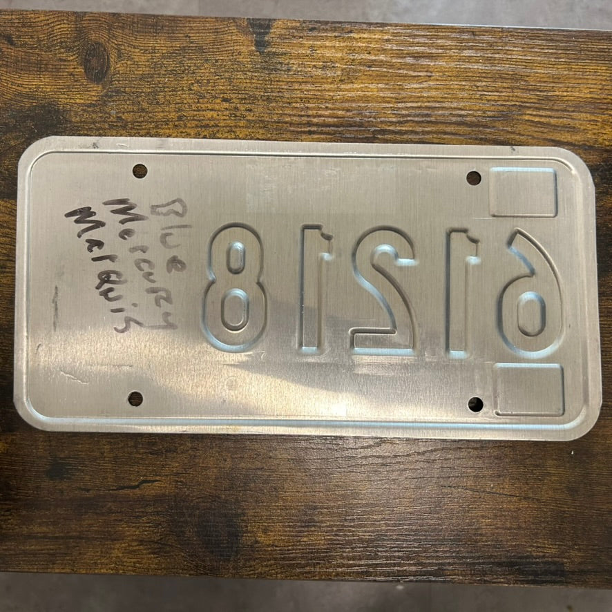 61218