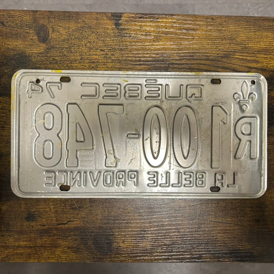 R100-748